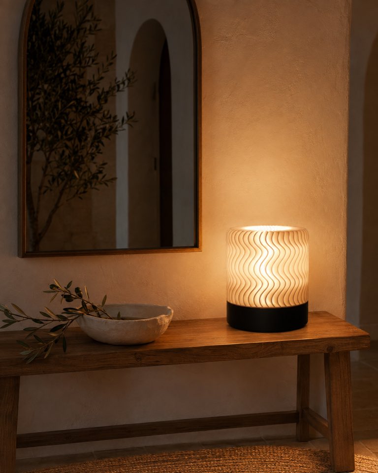 Lampe Wave dans une entrée méditerranéenne