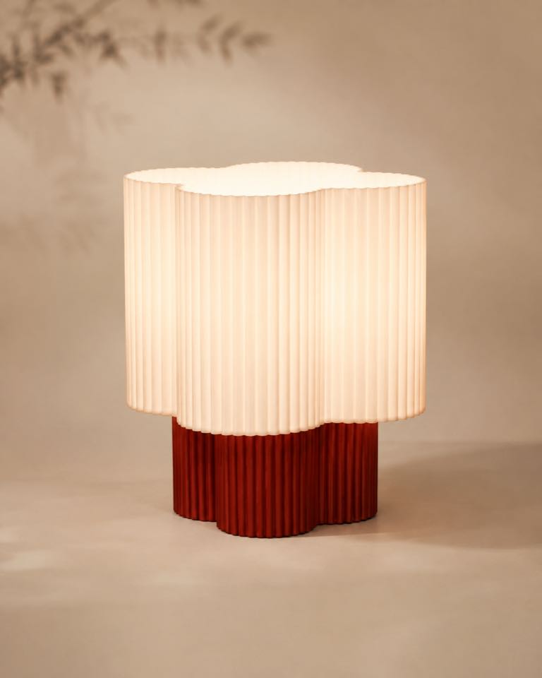 Bloom table lamp